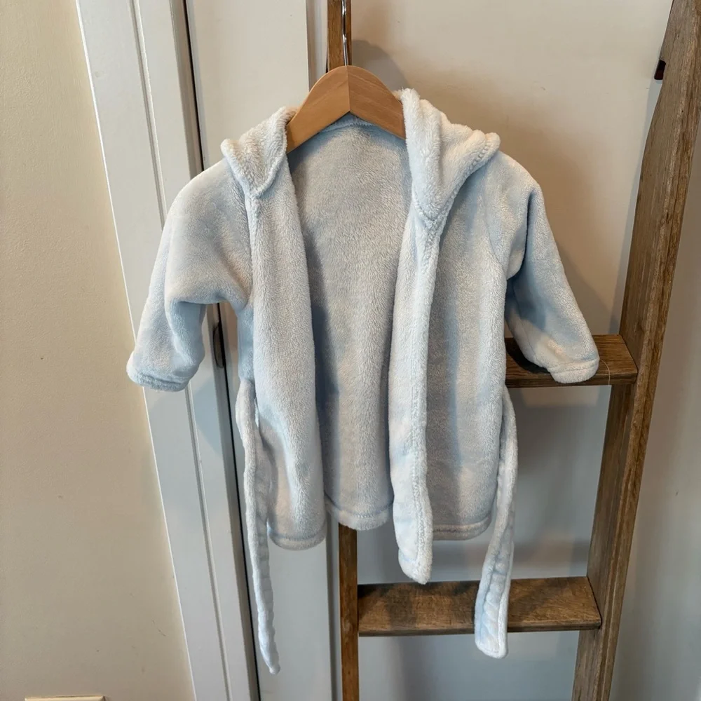 Hudson Baby Blue Elephant Hooded Robe